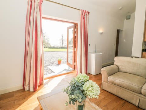 Hen Stabl House in Wales