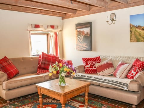 The Parlour House in High Peak District