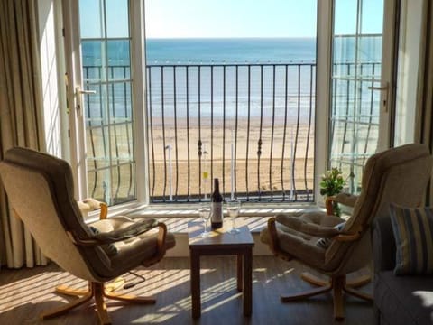 Sandy Shore Apartment in Bridlington