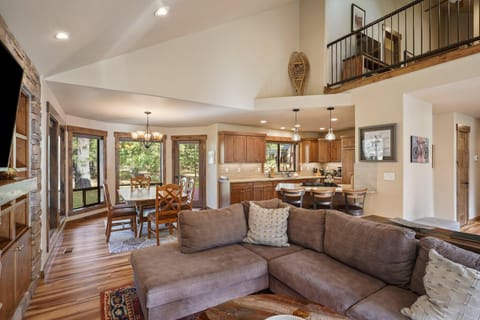 3 Tumalo House in Sunriver