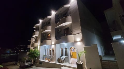 Amaryllis Hotel Aparthotel in Karpathos