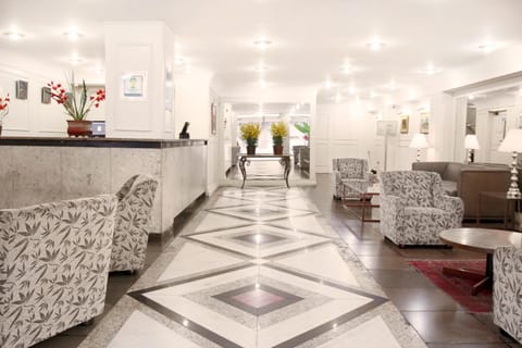 Lobby or reception, Lobby or reception