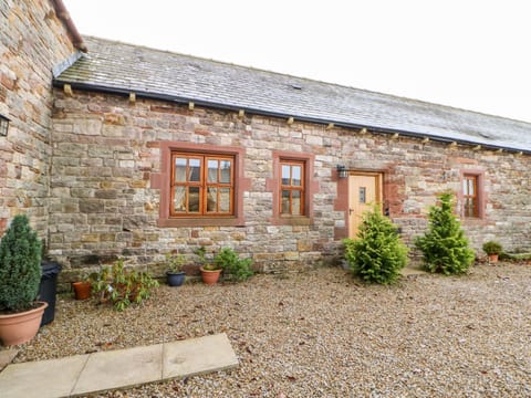 Dove Cottage House in Brampton