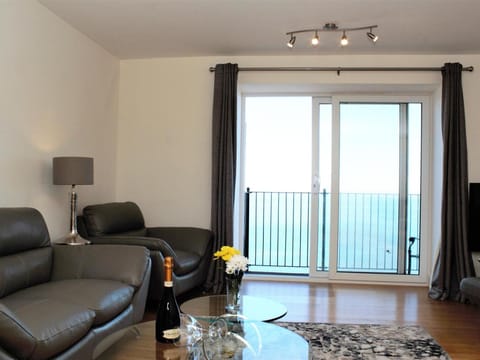 Ocean Breeze House in Ilfracombe