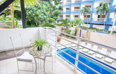 Balcony/Terrace, Pool view