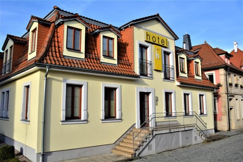 Facade/entrance, Other, Decorative detail