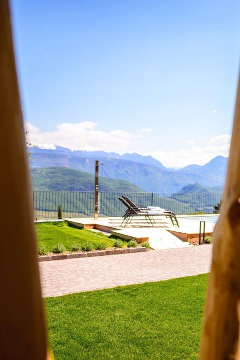 Mountain view, Pool view, Swimming pool