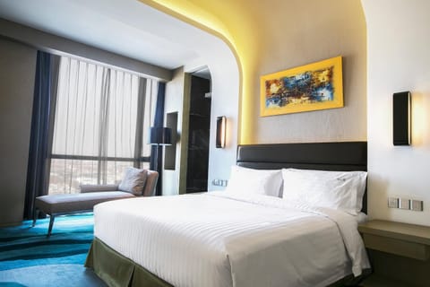 Holiday Inn Shanghai Songjiang, an IHG Hotel - Miaoqian Street Hotel in Shanghai