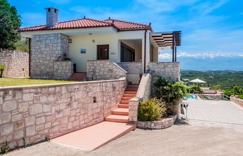 Bliss House Villa Chalet in Crete