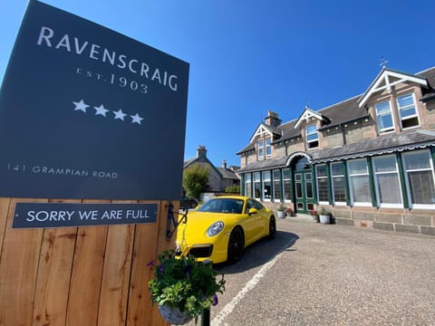 Ravenscraig Guest House Bed and Breakfast in Aviemore