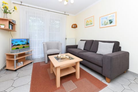 Haus Pirateninsel Apartment in Esens