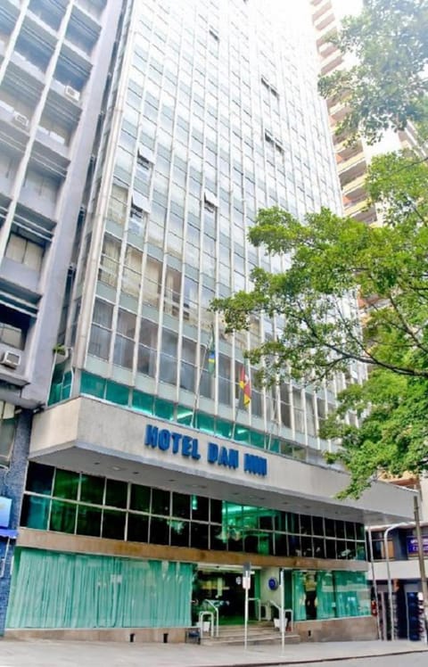 Hotel Dan Inn Express Porto Alegre - 200 metros do Complexo Hospitalar Santa Casa e UFRGS Hotel in Porto Alegre