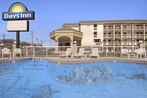 Days Inn by Wyndham Apple Valley Pigeon Forge/Sevierville Motel in Pigeon Forge