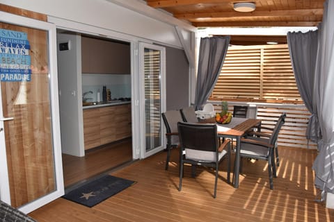 Balcony/Terrace, Kitchen or kitchenette, Area and facilities