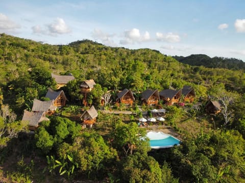Penida Bambu Green Campingplatz /
Wohnmobil-Resort in Nusapenida