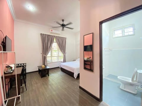 Besut Guesthouse Bed and Breakfast in Terengganu, Malaysia