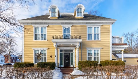 Fitzroy Hall Bed and Breakfast in Charlottetown