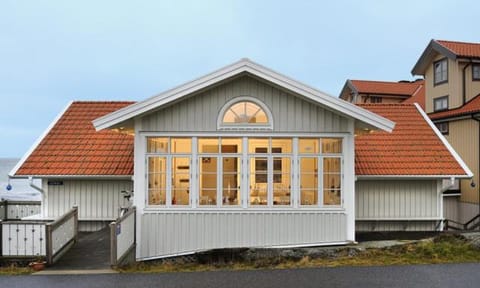 Logi & Bastu Hostel in Västra Götaland County