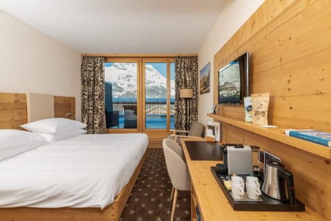 Nira Alpina Hotel in Samedan