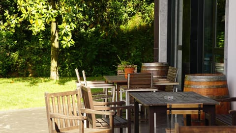 Garden, Balcony/Terrace