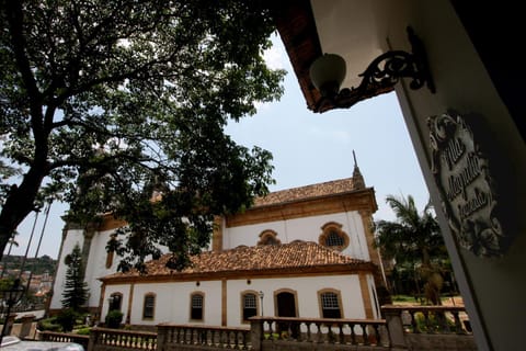 Facade/entrance, City view, Street view