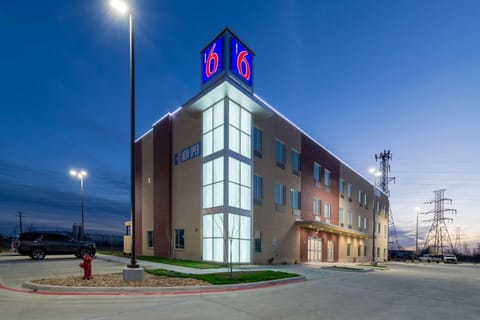 Motel 6 Fort Worth, TX - North - Saginaw Hotel in Fort Worth