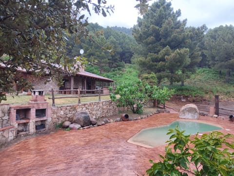 Casa Rural Refugio Los Perdigones Country House in Extremadura, Spain