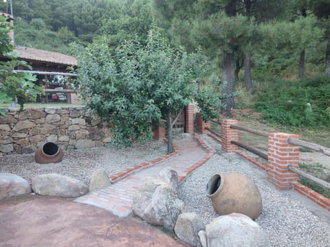 Casa Rural Refugio Los Perdigones Country House in Extremadura, Spain