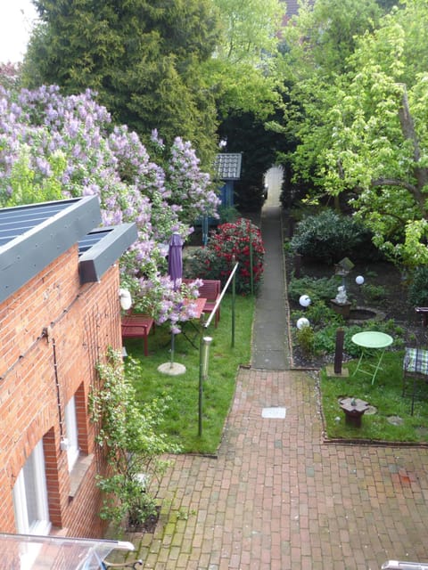 Bird's eye view, BBQ facilities, Garden