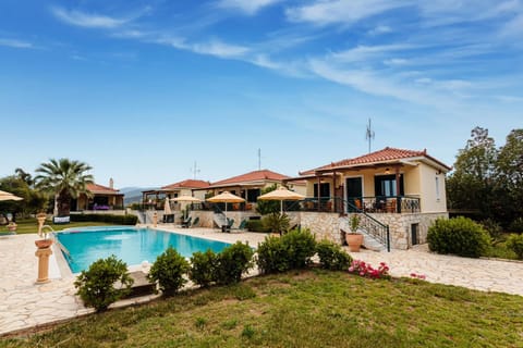 Astros Endless Sunsets - Dukes Poolside Homes Condo in Peloponnese Region
