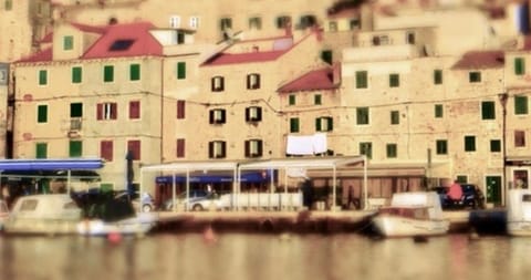 Property building, Facade/entrance, Summer, View (from property/room), Decorative detail, On site, Sea view, Seasons, Time of day, Location