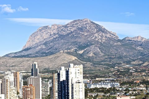 City view, Mountain view