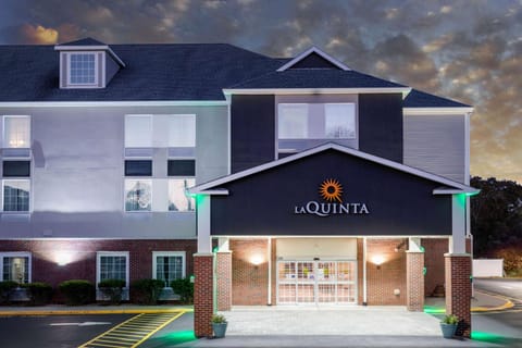 La Quinta by Wyndham Stonington-Mystic Area Hotel in Stonington
