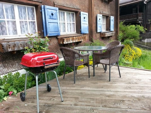 BBQ facilities, Garden, Balcony/Terrace