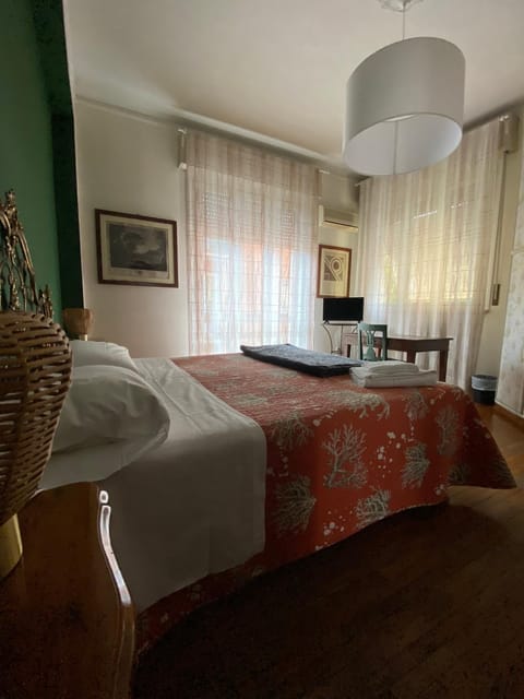 Affittacamere Room ospedale Maggiore Alojamiento y desayuno in Parma