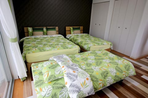 guesthouse yu -SEVEN Hotels and Resorts- Condominio in Okinawa Prefecture