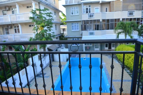 Balcony/Terrace, Pool view