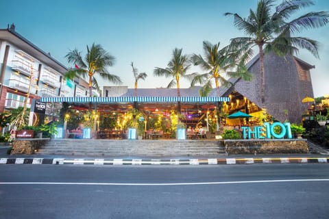 THE 1O1 Bali Oasis Sanur Resort in Denpasar