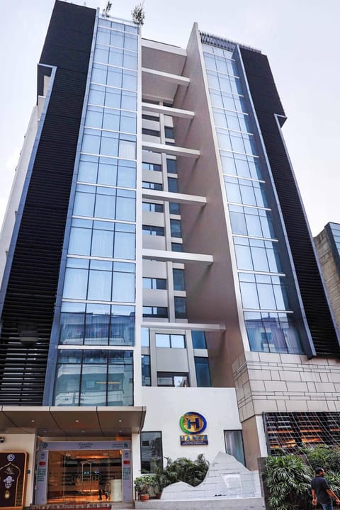 HANSA- A Premium Residence Hotel in Dhaka