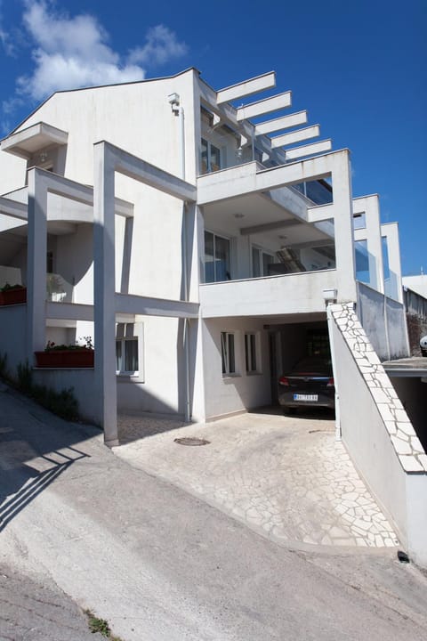 Apartmani Snezana Apartment in Kotor Municipality