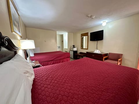 Red Carpet Inn Pulaski Hotel in Pulaski