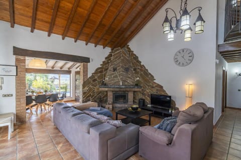 Communal lounge/ TV room, Living room