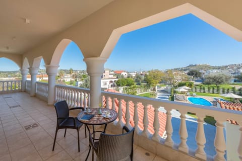 Balcony/Terrace, Pool view