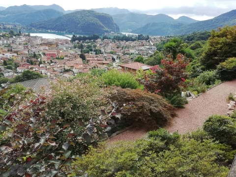 Villa Banfi House in Canton of Ticino