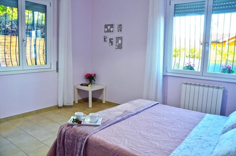 IL CILIEGIO Affittacamere Bed and Breakfast in Stresa