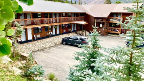 Big Horn Lodge Motel in Grand Lake
