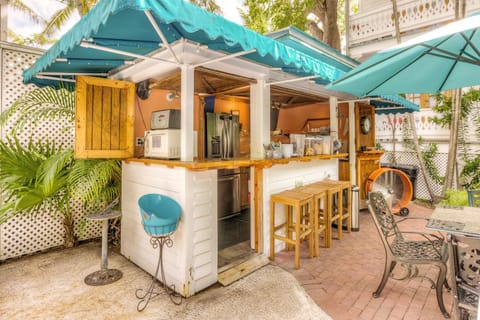 Key West Harbor Inn - Adults Only Bed and Breakfast in Key West