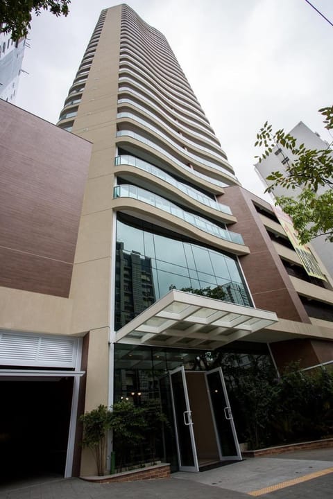Residencial Estanconfor com Vista Mar AC e garagem Eigentumswohnung in Santos