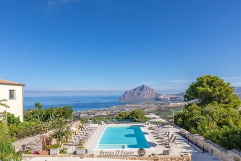 Mountain view, Pool view, Sea view, Swimming pool, sunbed