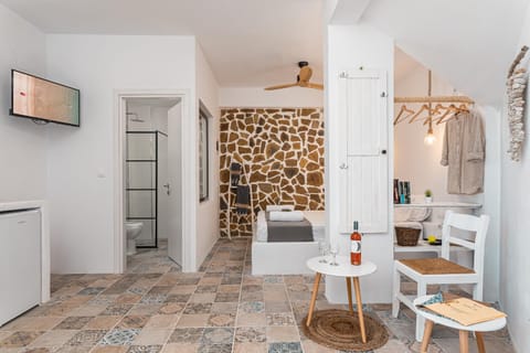 SeaView Apartment & Studio Condo in Samos Prefecture
